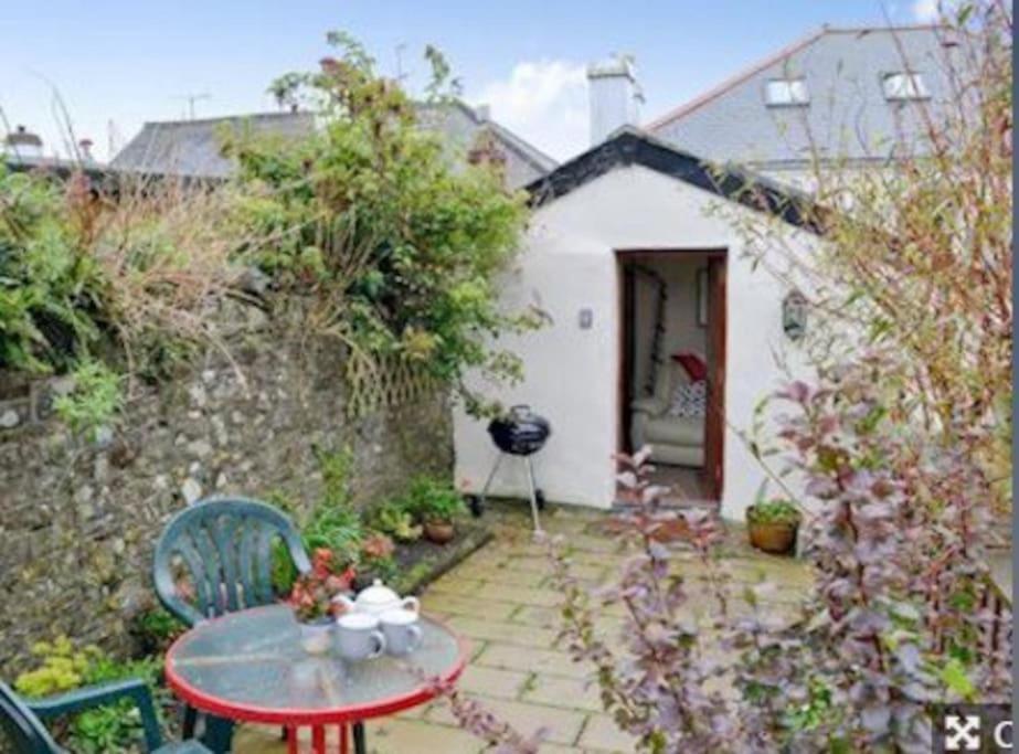 Coastal Cottage 'The Garden Cottage ' Hartland Kültér fotó